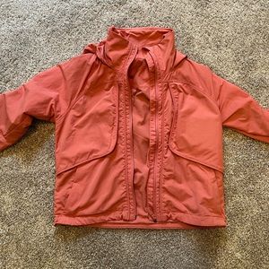 Lululemon crop rain jacket